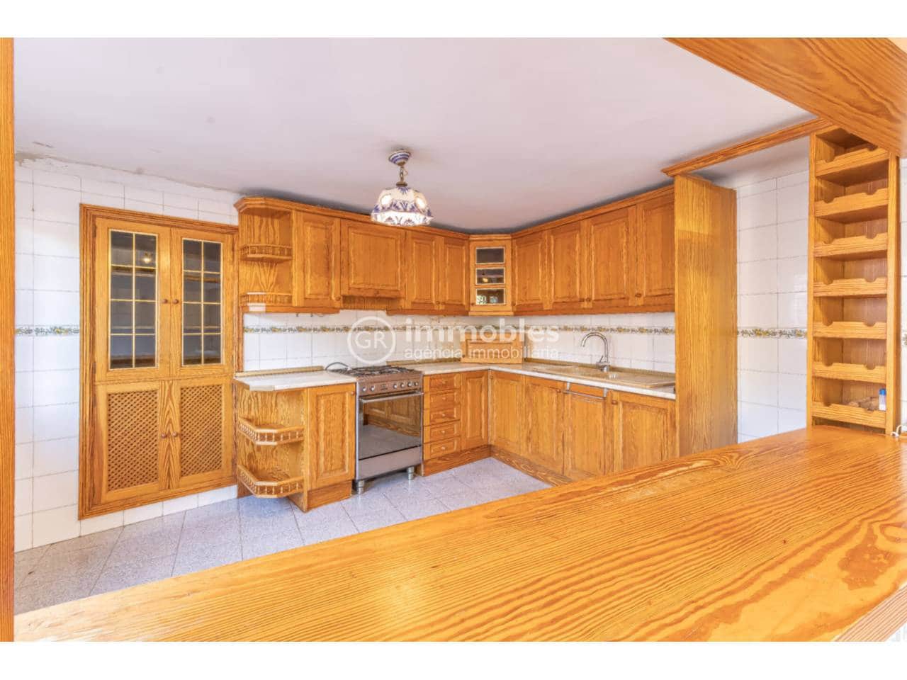 3 bedroom Finca/Country House for sale in Alaro with garage - € 716,000 (Ref: 9437986)