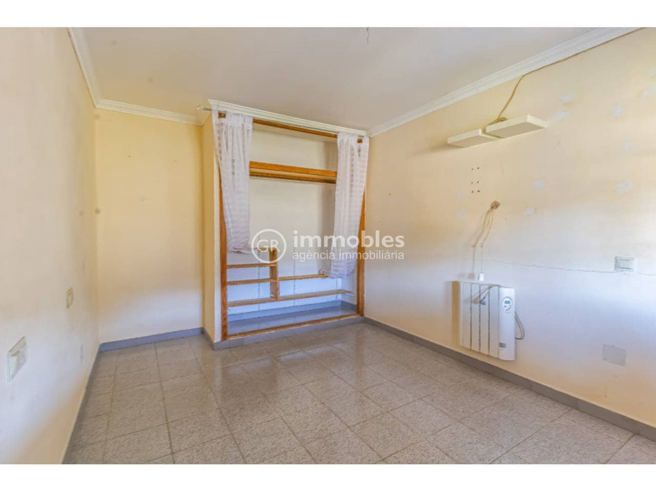 3 bedroom Finca/Country House for sale in Alaro with garage - € 716,000 (Ref: 9437986)