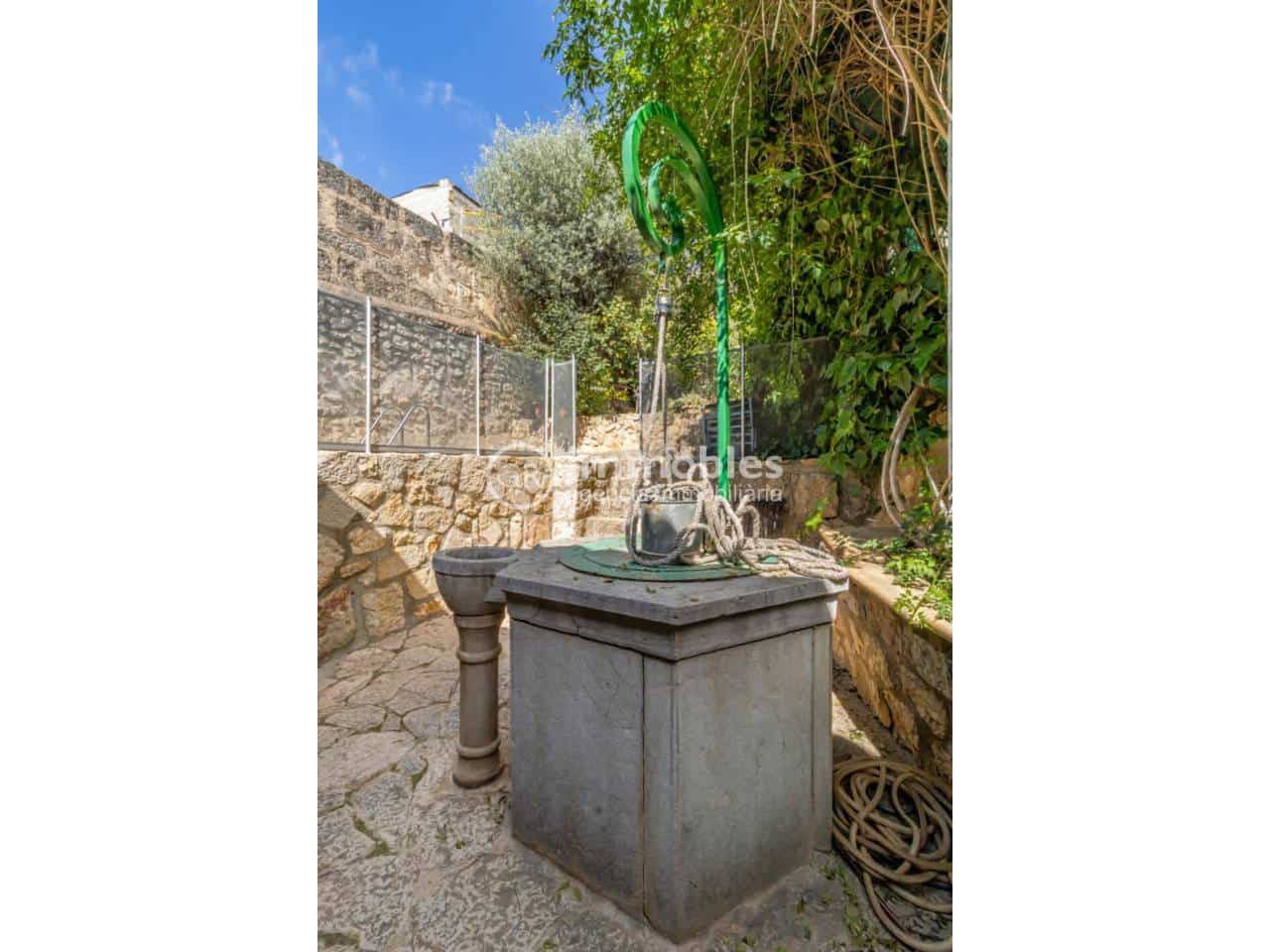 4 bedroom Villa for sale in Lloseta with pool garage - € 540,000 (Ref: 9437992)