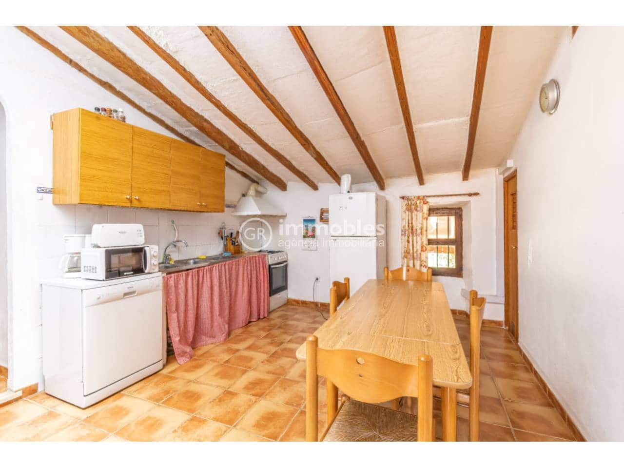 4 bedroom Villa for sale in Lloseta with pool garage - € 540,000 (Ref: 9437992)