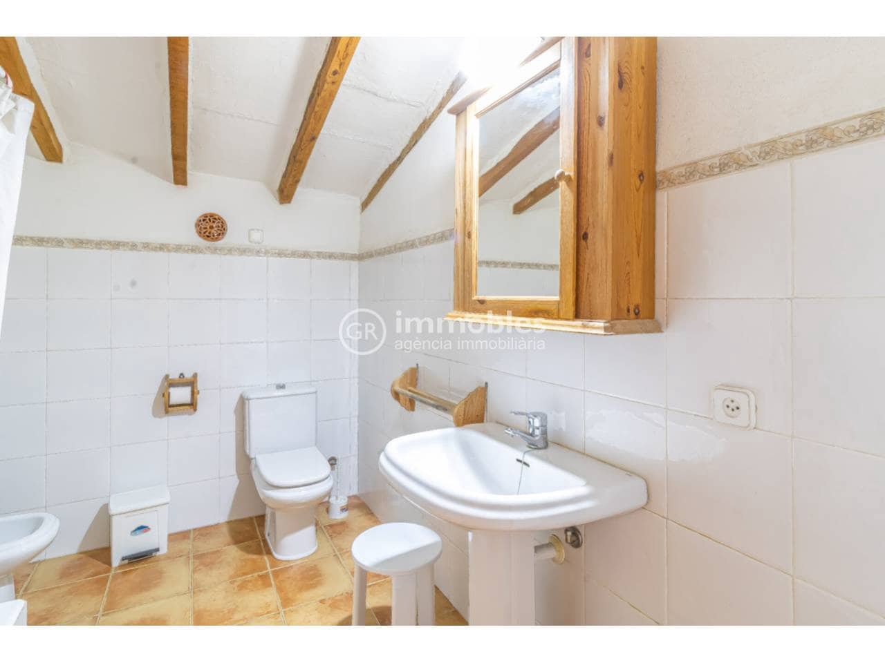 4 bedroom Villa for sale in Lloseta with pool garage - € 540,000 (Ref: 9437992)