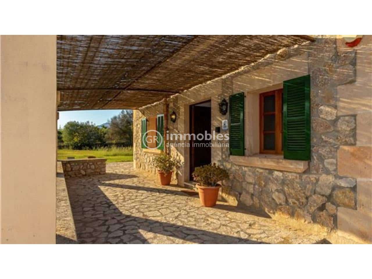 3 bedroom Finca/Country House for sale in Pollensa / Pollenca with pool - € 1,800,000 (Ref: 9437995)