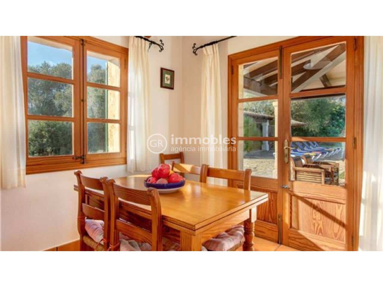 3 bedroom Finca/Country House for sale in Pollensa / Pollenca with pool - € 1,800,000 (Ref: 9437995)