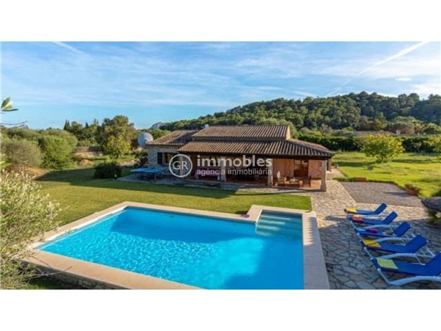 3 bedroom Finca/Country House for sale in Pollensa / Pollença with pool - € 1,800,000 (Ref: 9437995)