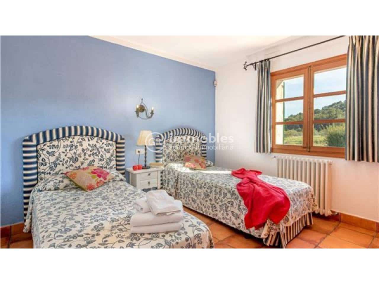 3 bedroom Finca/Country House for sale in Pollensa / Pollenca with pool - € 1,800,000 (Ref: 9437995)