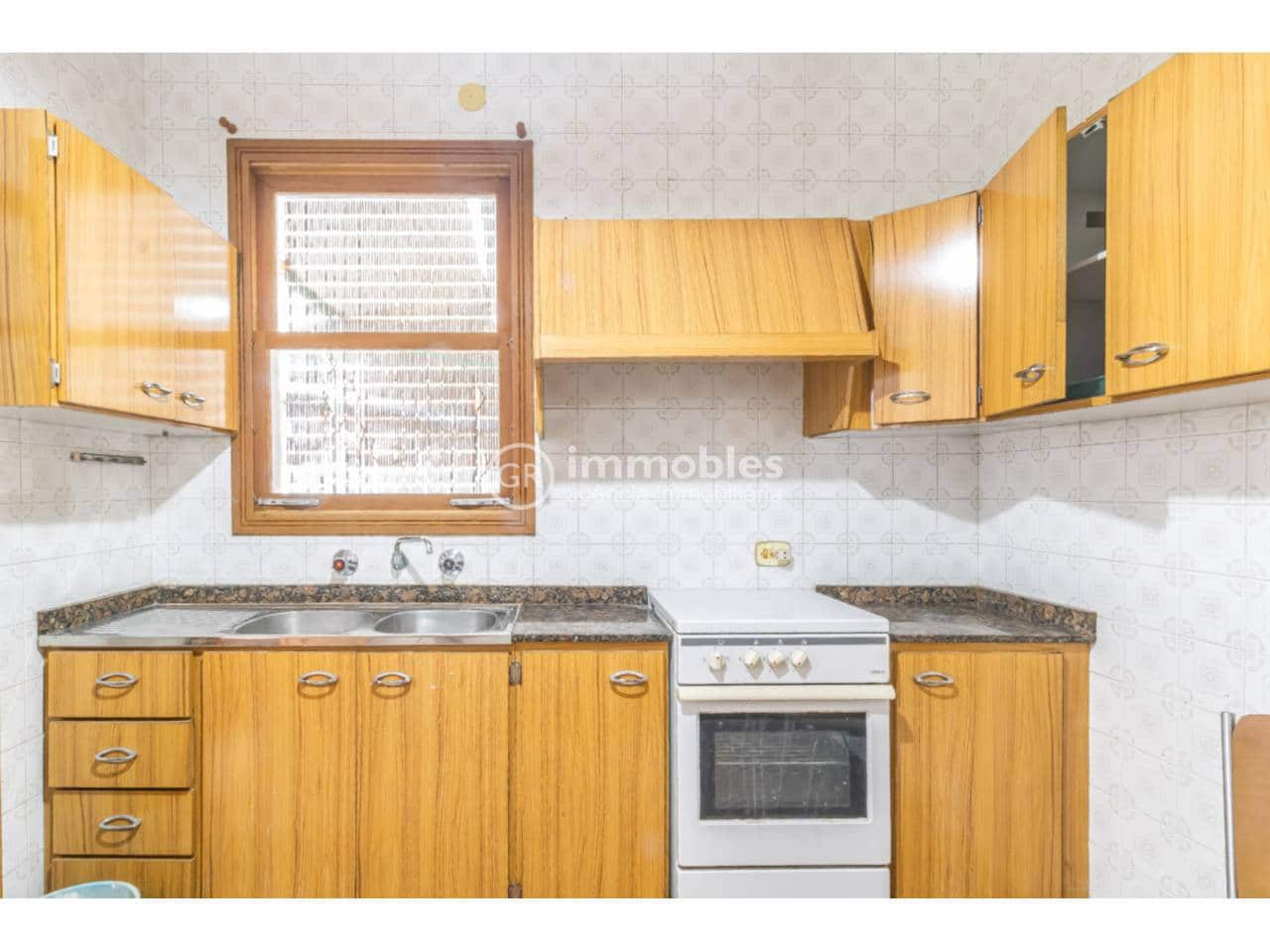 4 bedroom Villa for sale in Caimari - € 599,000 (Ref: 9438002)