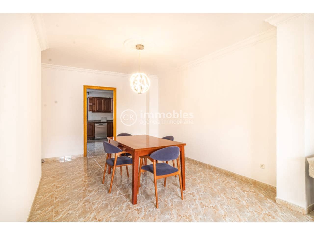 3 bedroom Flat for rent in Lloseta - € 1,200 (Ref: 9438624)