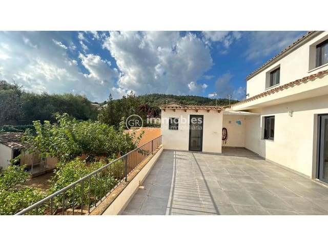 3 bedroom Flat for rent in Lloseta - € 1,200 (Ref: 9438624)