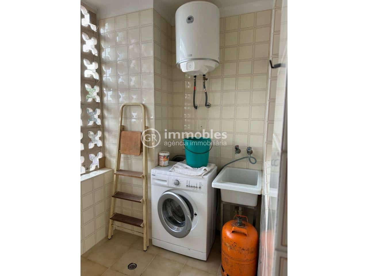 3 bedroom Flat for sale in Bunyola - € 355,000 (Ref: 9438625)