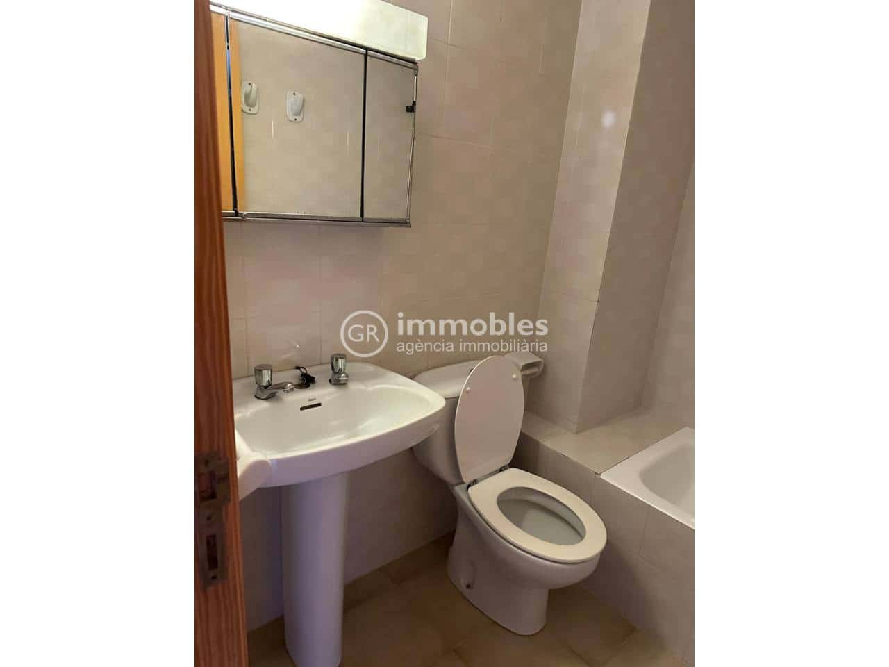 3 bedroom Flat for sale in Bunyola - € 355,000 (Ref: 9438625)