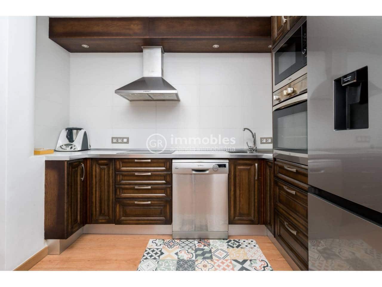 3 bedroom Apartment for sale in Santa Maria del Cami - € 460,000 (Ref: 9438627)