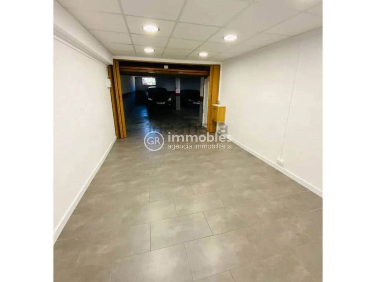 3 bedroom Flat for sale in Alaro with garage - € 470,000 (Ref: 9438628)