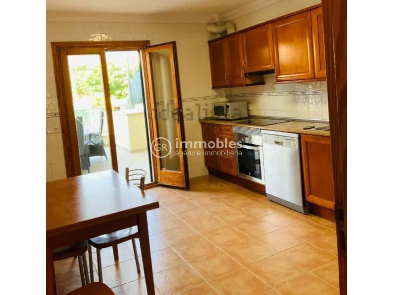3 bedroom Flat for sale in Alaro with garage - € 470,000 (Ref: 9438628)