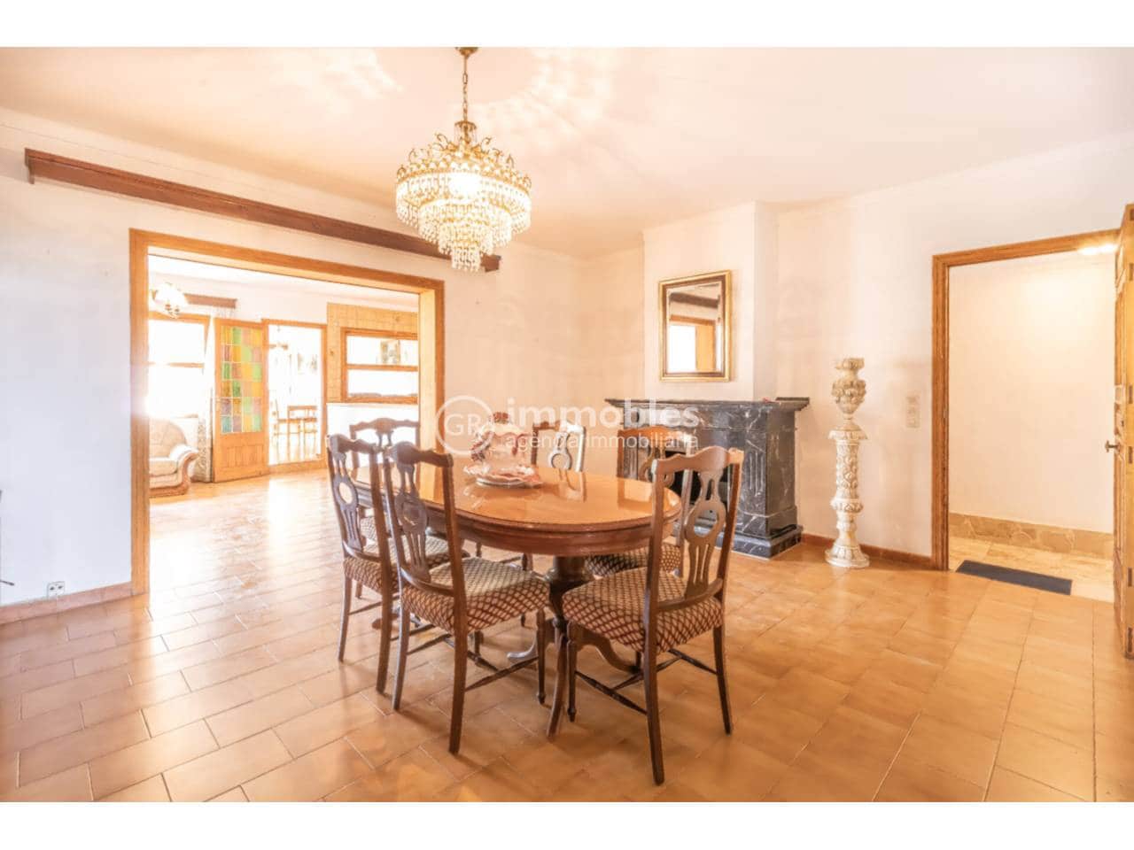 4 bedroom Apartment for sale in Alaro - € 328,000 (Ref: 9438629)