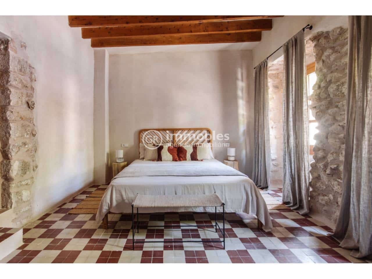 3 quarto Casa em Banda para venda em Alaro com piscina - 799 000 € (Ref: 9438633)