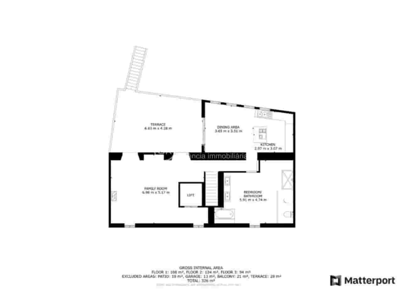 5 makuuhuone Omakotitalo myytävänä paikassa Caimari mukana uima-altaan 
autotalli - 995 000 € (Ref: 9438635)