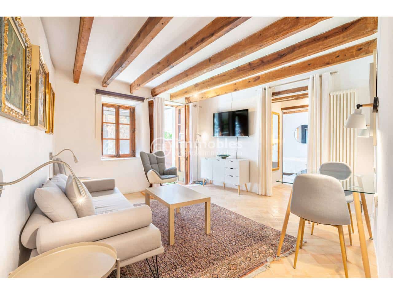 5 makuuhuone Omakotitalo myytävänä paikassa Caimari mukana uima-altaan 
autotalli - 995 000 € (Ref: 9438635)