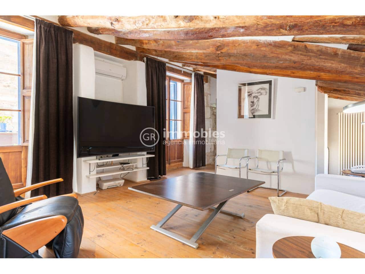 5 makuuhuone Omakotitalo myytävänä paikassa Caimari mukana uima-altaan 
autotalli - 995 000 € (Ref: 9438635)