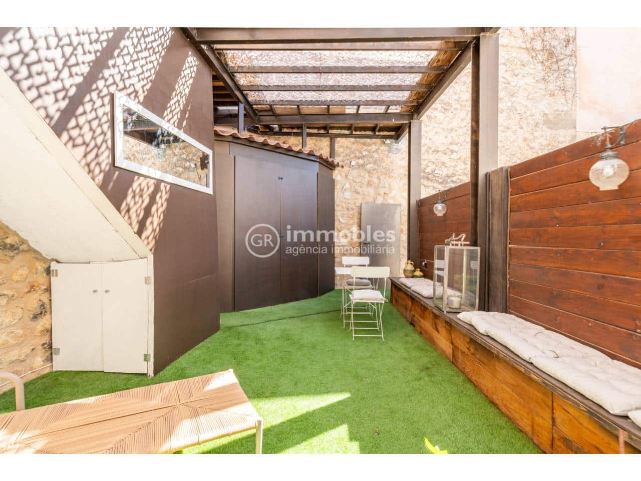 5 makuuhuone Omakotitalo myytävänä paikassa Caimari mukana uima-altaan 
autotalli - 995 000 € (Ref: 9438635)