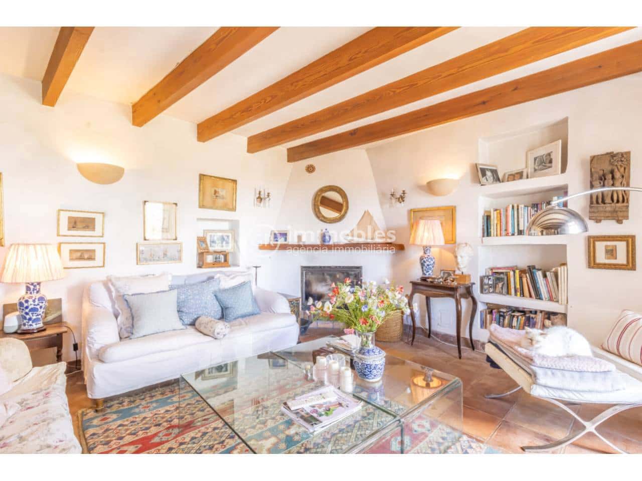 3 quarto Casa em Banda para venda em Alaro com piscina - 890 000 € (Ref: 9438636)