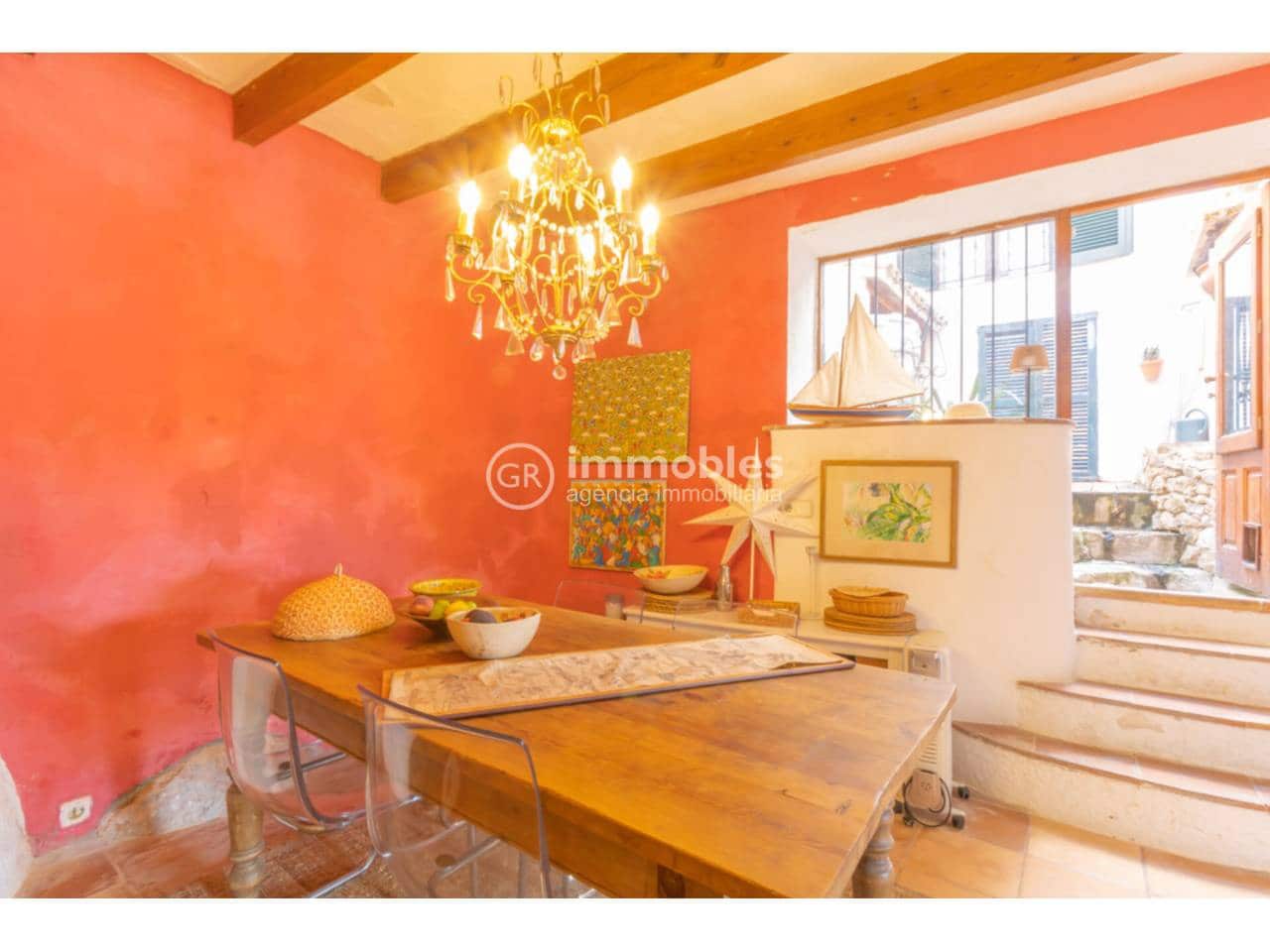 3 quarto Casa em Banda para venda em Alaro com piscina - 890 000 € (Ref: 9438636)