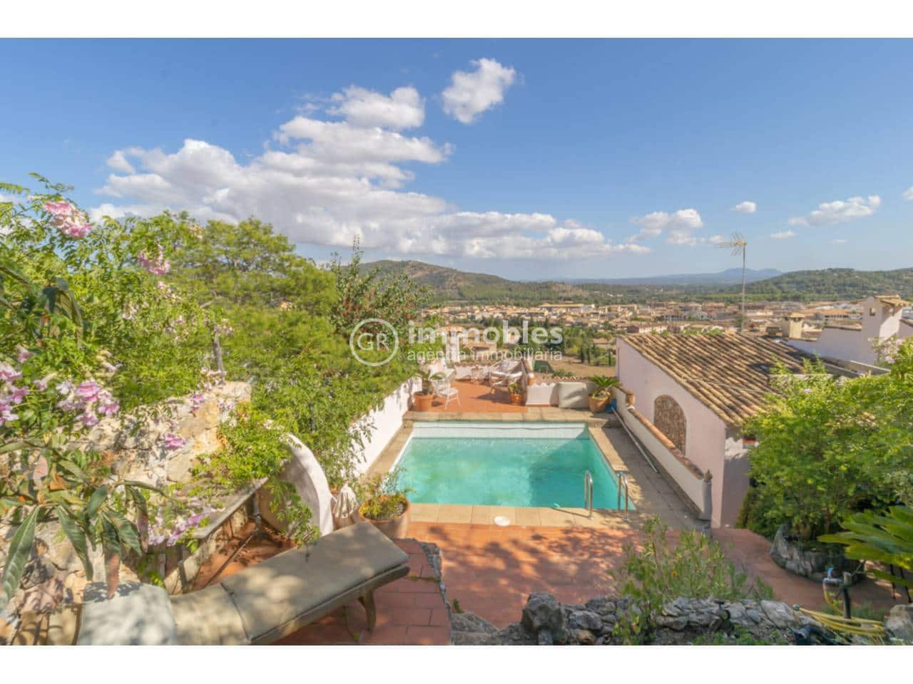 3 quarto Casa em Banda para venda em Alaro com piscina - 890 000 € (Ref: 9438636)