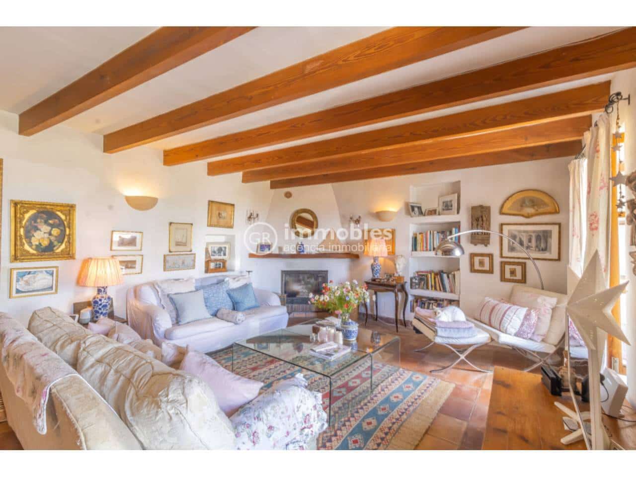 3 quarto Casa em Banda para venda em Alaro com piscina - 890 000 € (Ref: 9438636)