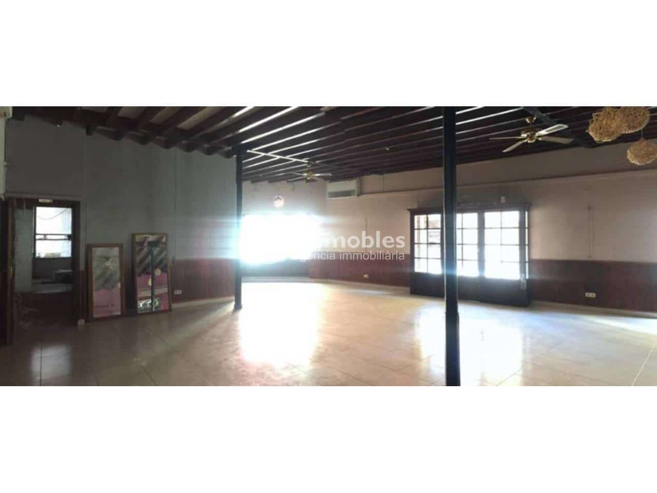 Hotel for sale in Alaro - € 840,000 (Ref: 9438640)