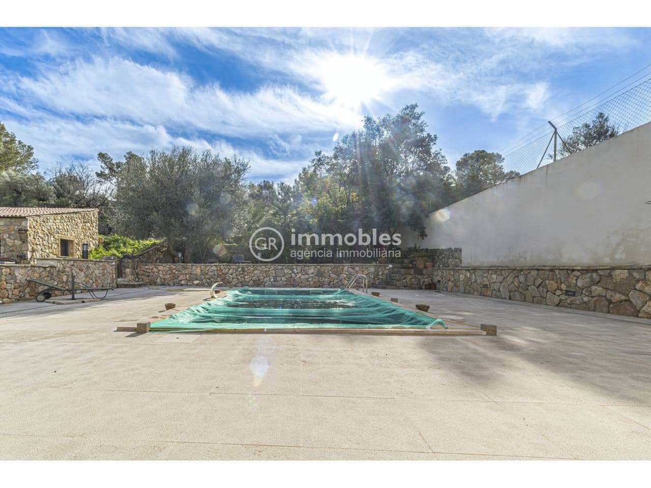 4 bedroom Villa for rent in Alaro with pool garage - € 4,500 (Ref: 9598195)