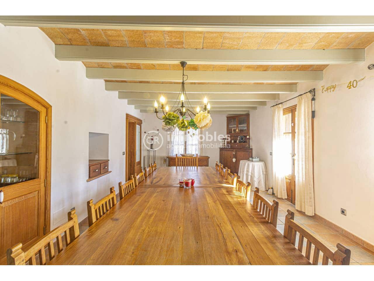 4 bedroom Villa for rent in Alaro with pool garage - € 4,500 (Ref: 9598195)