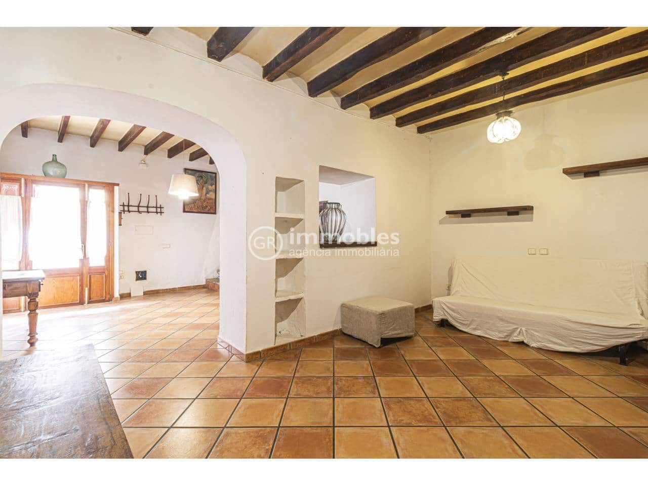 2 slaapkamer Rijtjeshuis te huur in Alaro - € 1.350 (Ref: 9598197)