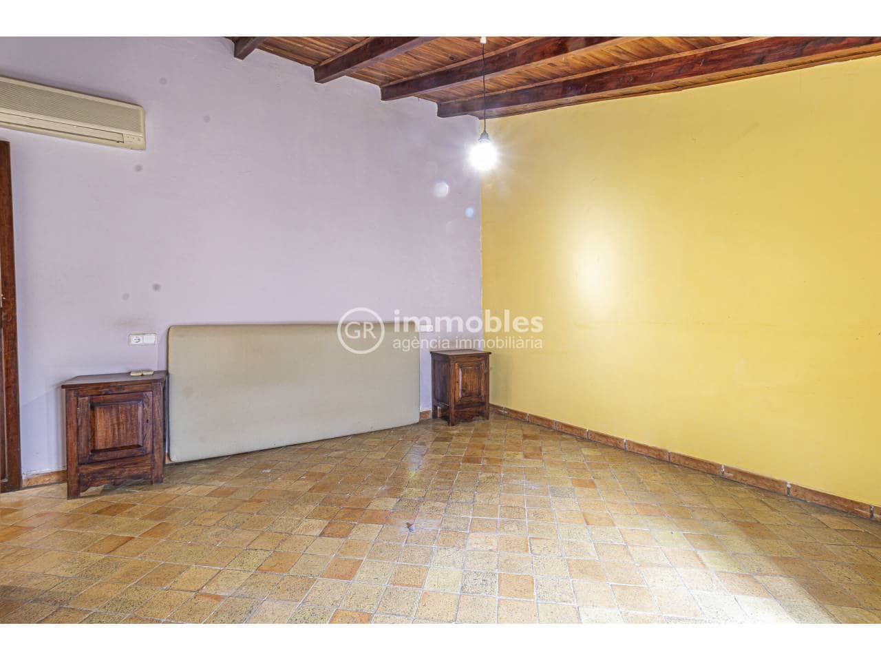 2 slaapkamer Rijtjeshuis te huur in Alaro - € 1.350 (Ref: 9598197)