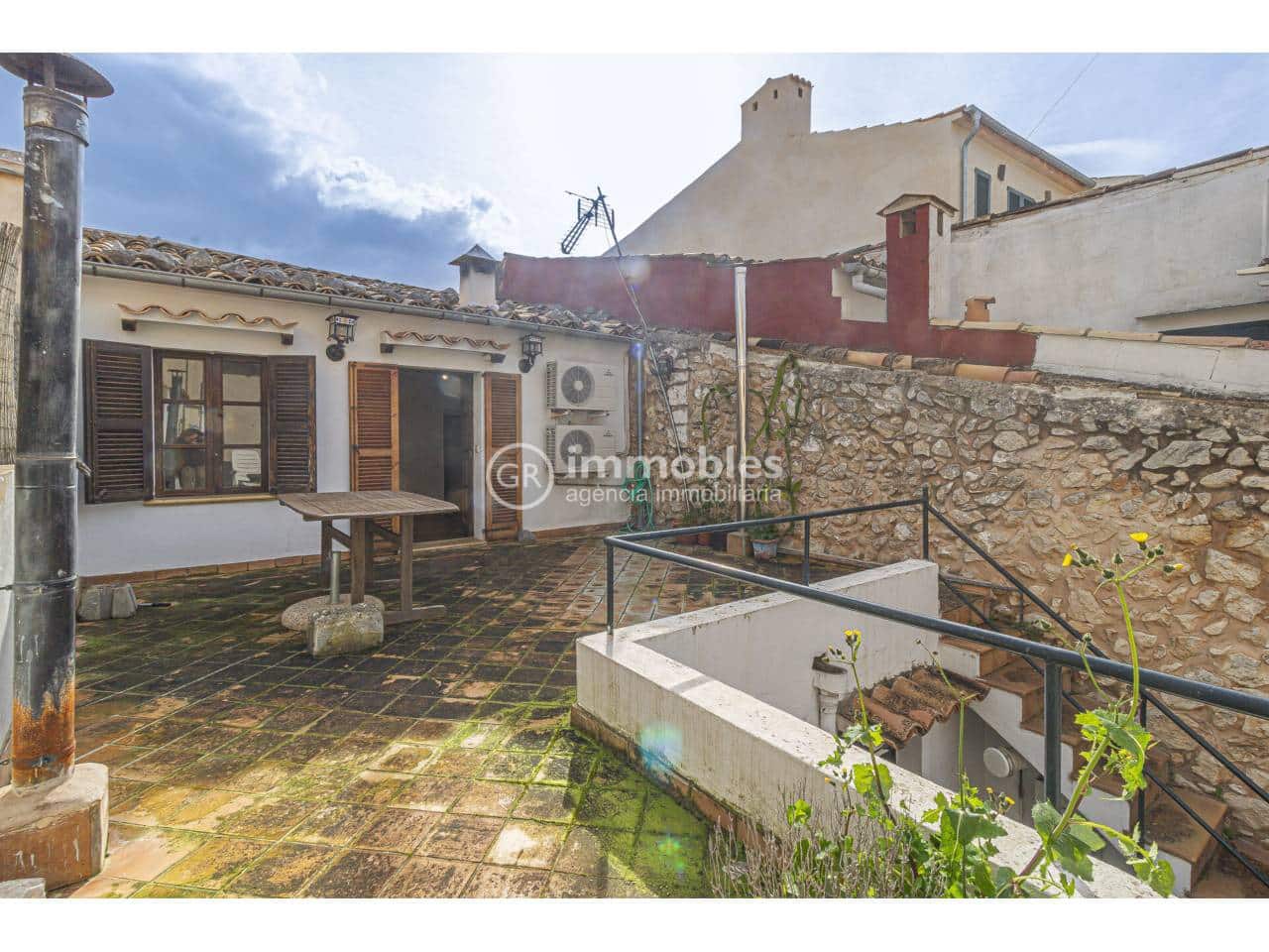 2 slaapkamer Rijtjeshuis te huur in Alaro - € 1.350 (Ref: 9598197)