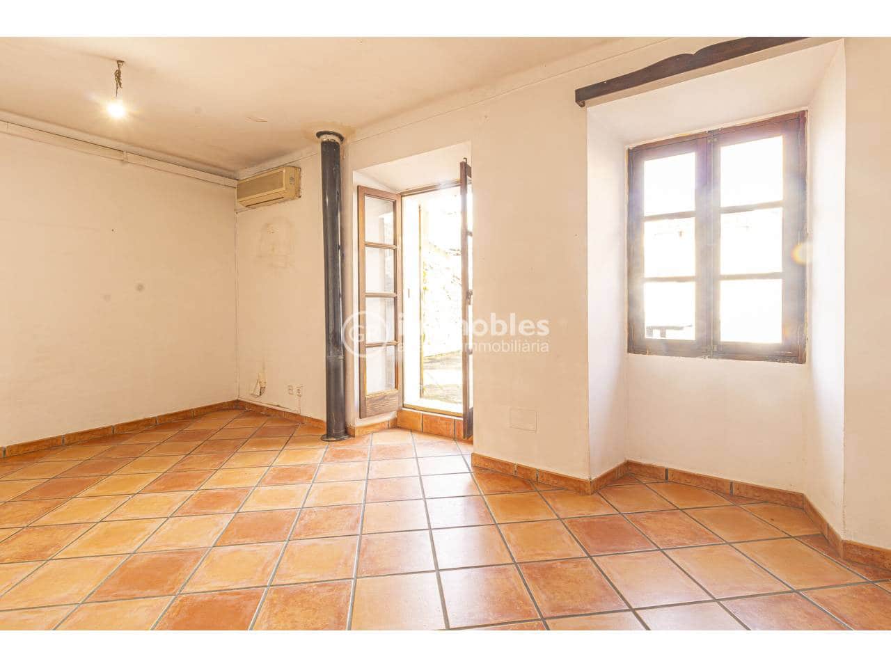 2 slaapkamer Rijtjeshuis te huur in Alaro - € 1.350 (Ref: 9598197)