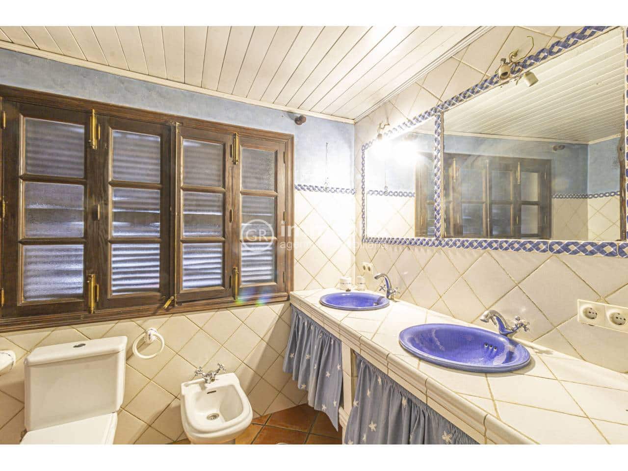 2 slaapkamer Rijtjeshuis te huur in Alaro - € 1.350 (Ref: 9598197)