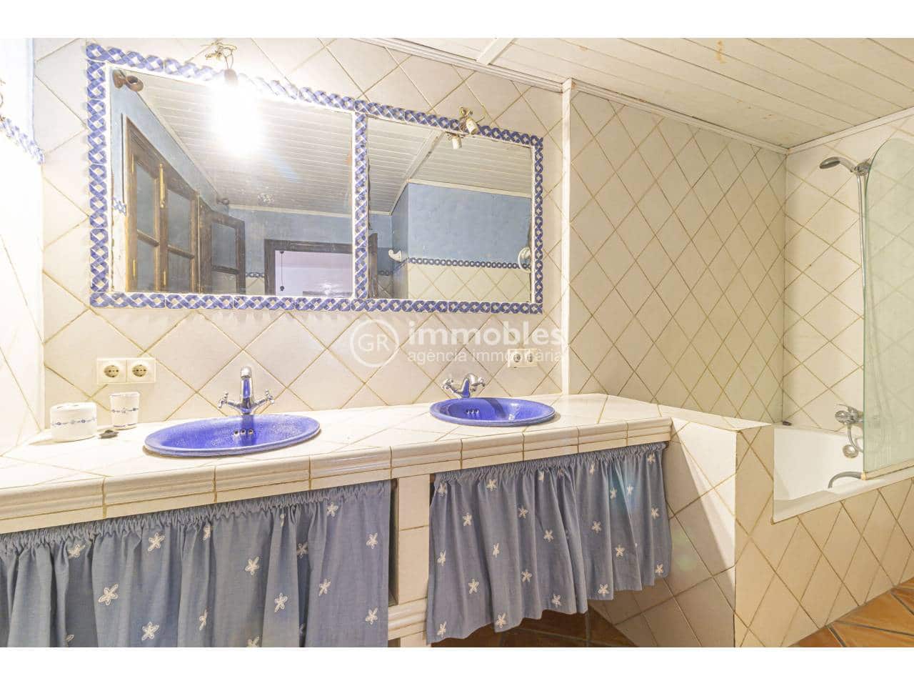 2 slaapkamer Rijtjeshuis te huur in Alaro - € 1.350 (Ref: 9598197)