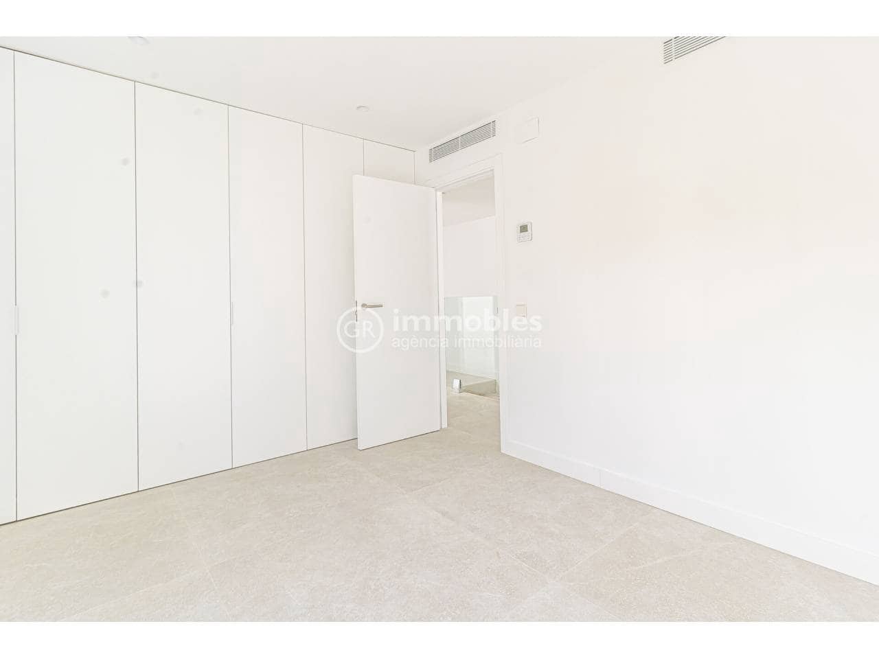 2 sovrum Hus till salu i Palma de Mallorca med pool garage - 950 000 € (Ref: 9614578)