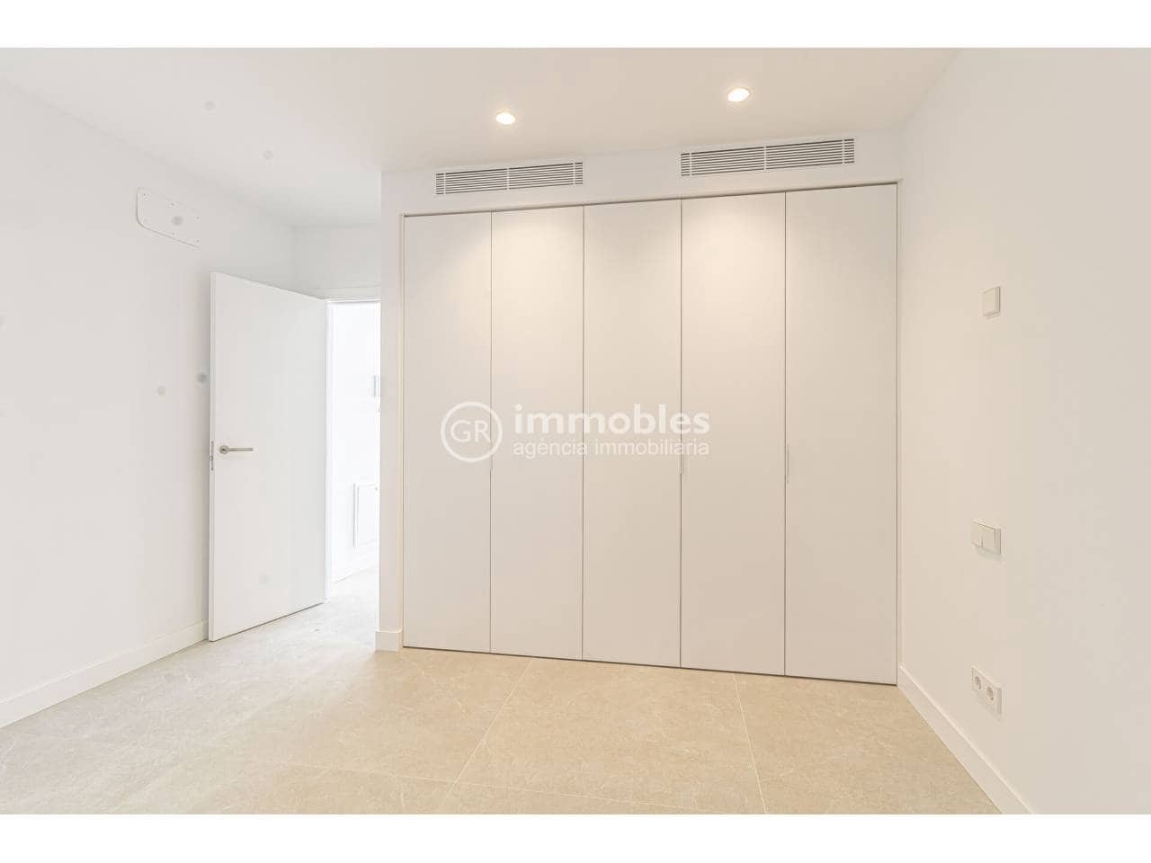 3 bedroom Terraced Villa for sale in Palma de Mallorca with pool garage - € 1,450,000 (Ref: 9618614)