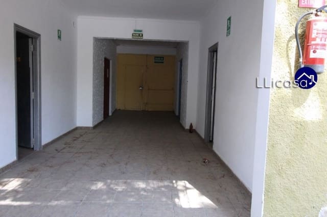 Commercial for sale in La Pobla de Vallbona - € 1,450,000 (Ref: 6186477)