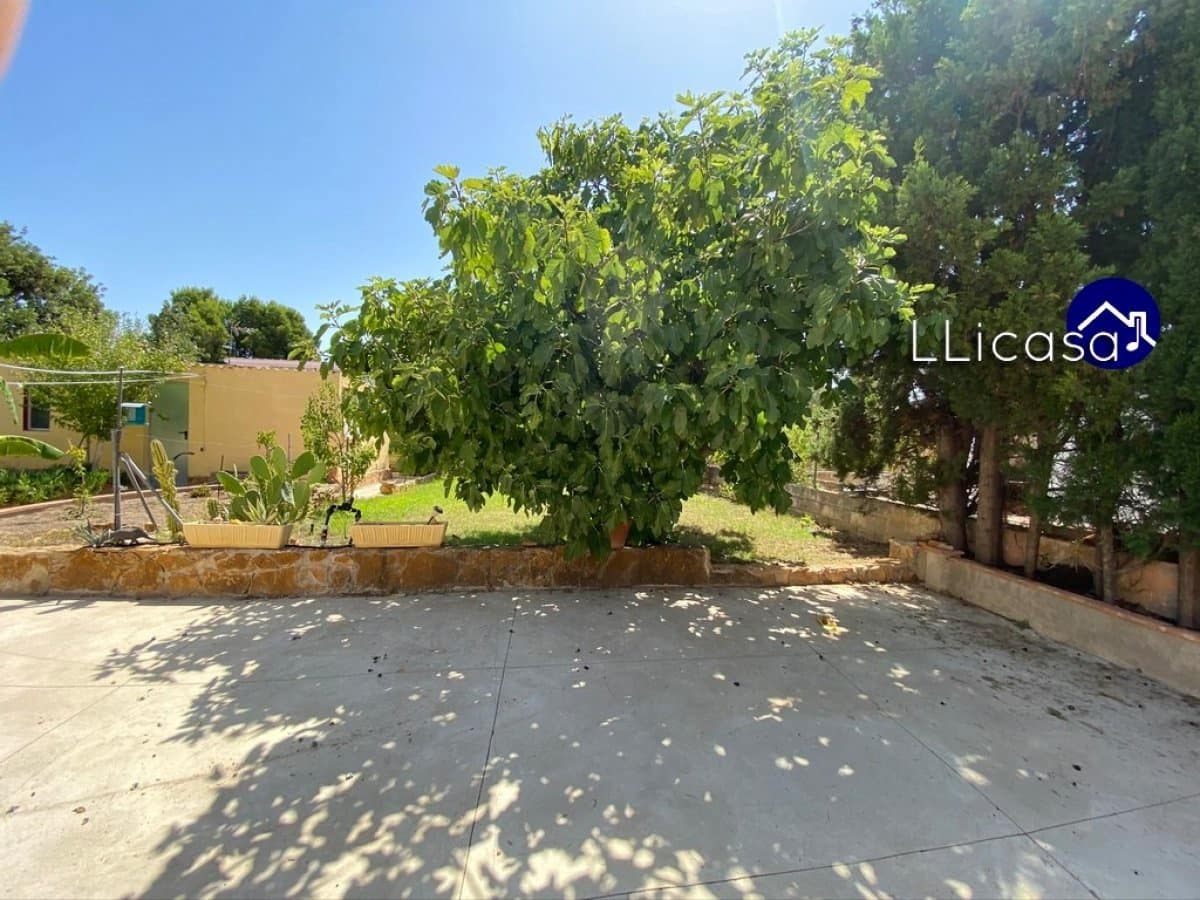 3 Zimmer Villa zu vermieten in Lliria mit Pool - 1.000 € (Ref: 6186483)