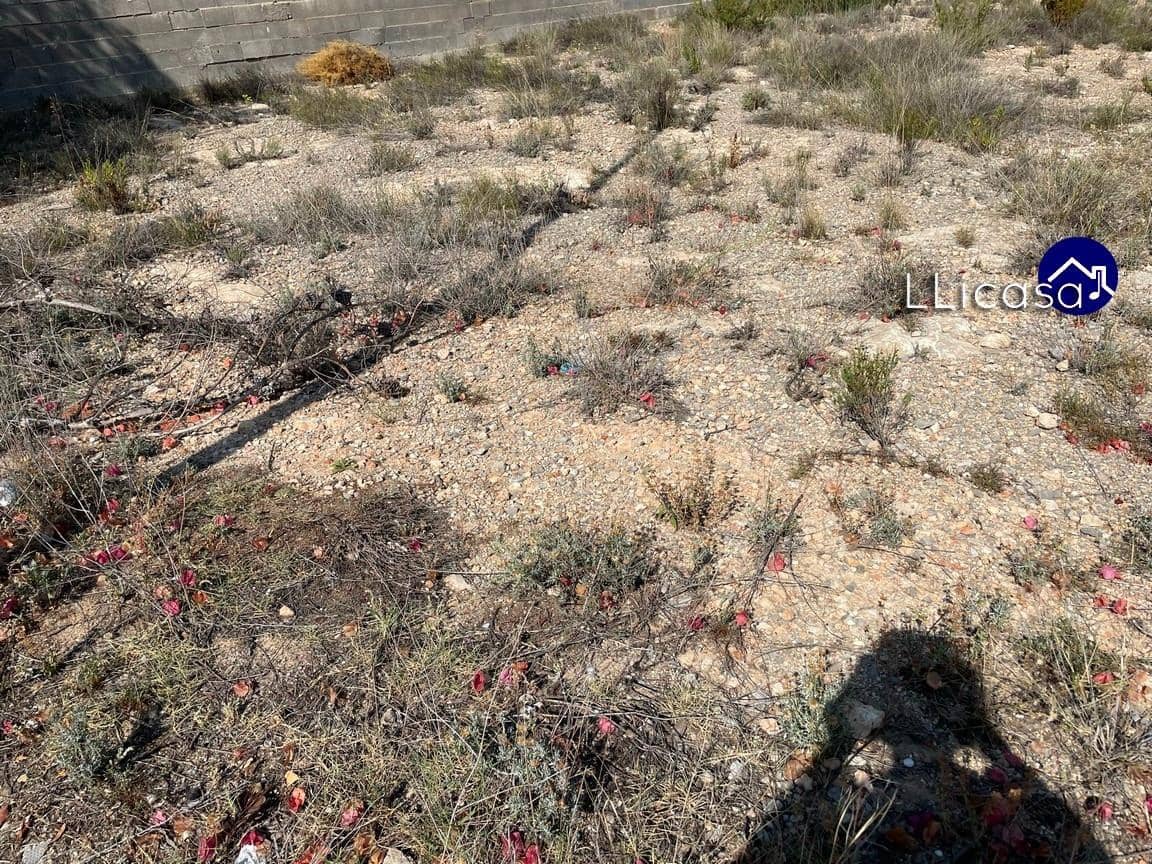 Działka budowlana na sprzedaż w Casinos - 42 000 € (Ref: 7713477)