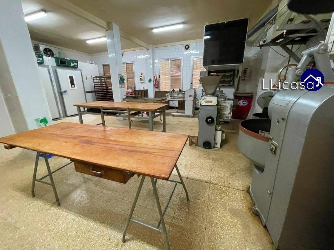 4 camera da letto Azienda in vendita in Pedralba - 200.000 € (Rif: 8091092)