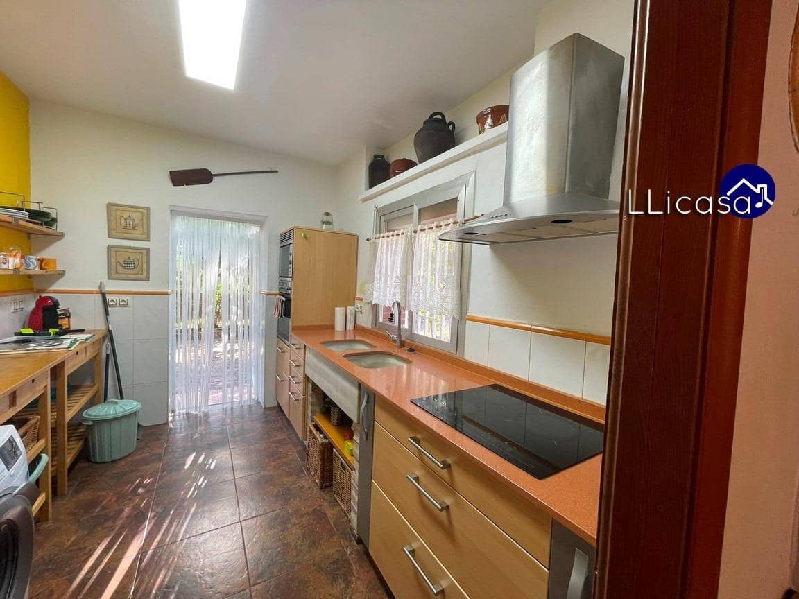 3 Zimmer Villa zu vermieten in Olocau mit Pool - 1.100 € (Ref: 8468156)