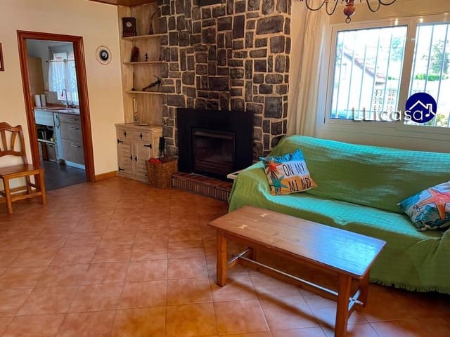 3 Zimmer Villa zu vermieten in Olocau mit Pool - 1.100 € (Ref: 8468156)