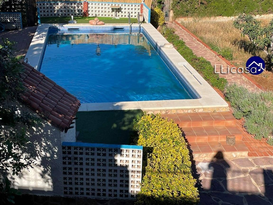 3 Zimmer Villa zu vermieten in Olocau mit Pool - 1.100 € (Ref: 8468156)