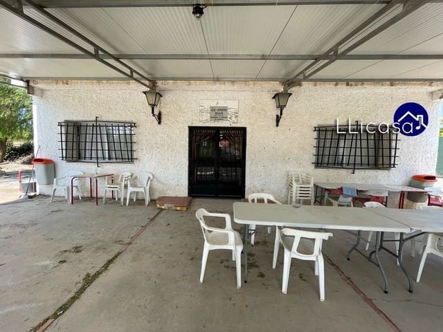 Business for sale in Llíria - € 210,000 (Ref: 8565947)