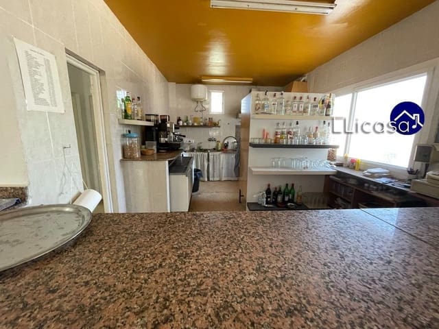 Business for sale in Llíria - € 210,000 (Ref: 8565947)