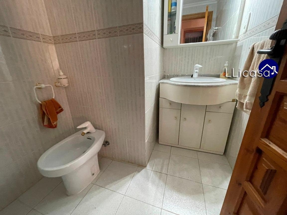 5 soveværelse Villa til salg i Lliria med swimmingpool garage - € 349.000 (Ref: 8710352)