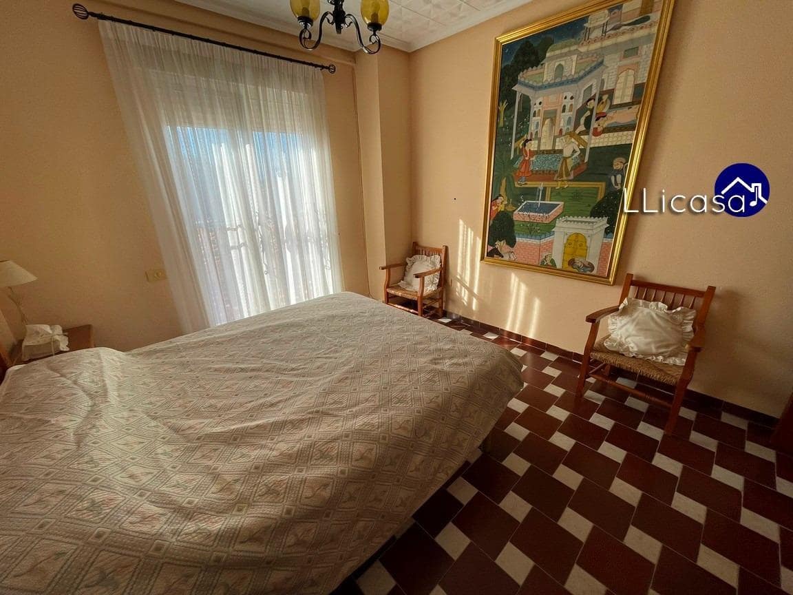 5 soveværelse Villa til salg i Lliria med swimmingpool garage - € 349.000 (Ref: 8710352)