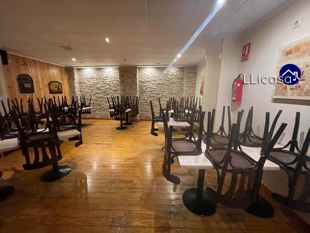 4 bedroom Commercial for sale in Llíria - € 70,000 (Ref: 8752711)